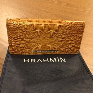 Brahmin Ady wallet Mango